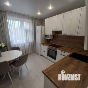 2-к квартира, вторичка, 54м2, 10/17 этаж