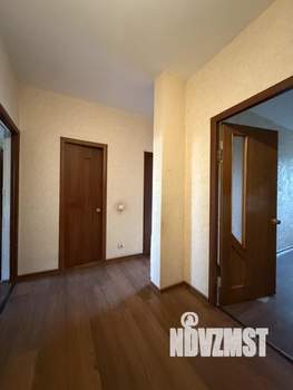 2-к квартира, вторичка, 63м2, 9/17 этаж
