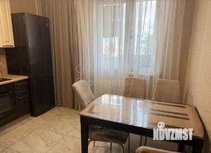 3-к квартира, вторичка, 77м2, 20/25 этаж