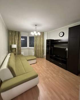 1-к квартира, вторичка, 42м2, 13/25 этаж