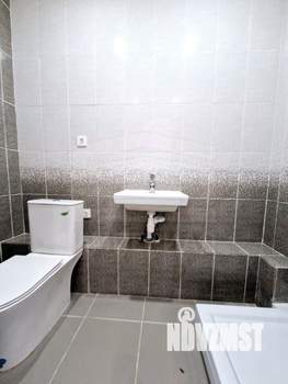 Студия квартира, вторичка, 32м2, 1/4 этаж