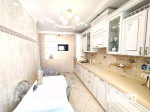 3-к квартира, вторичка, 65м2, 11/22 этаж