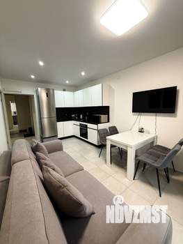 1-к квартира, вторичка, 42м2, 6/25 этаж