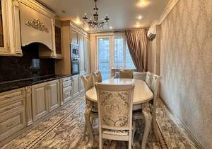 3-к квартира, вторичка, 99м2, 1/17 этаж