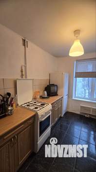 3-к квартира, вторичка, 64м2, 4/9 этаж