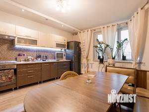 4-к квартира, вторичка, 155м2, 16/25 этаж