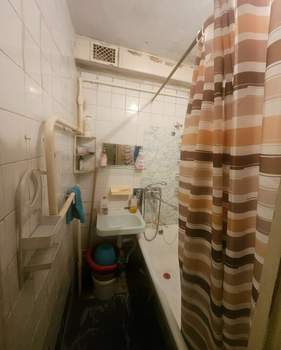 3-к квартира, вторичка, 54м2, 9/9 этаж