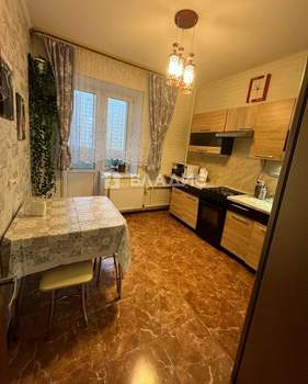 3-к квартира, вторичка, 76м2, 7/17 этаж