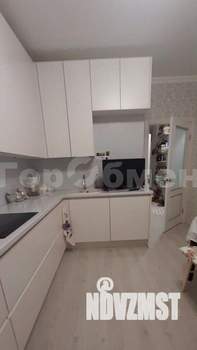 2-к квартира, вторичка, 57м2, 10/19 этаж