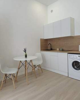 Студия квартира, вторичка, 25м2, 2/4 этаж
