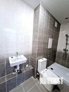 Студия квартира, вторичка, 32м2, 1/4 этаж