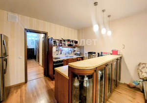 3-к квартира, вторичка, 132м2, 4/17 этаж