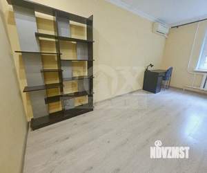3-к квартира, вторичка, 52м2, 1/9 этаж