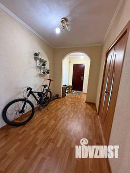 3-к квартира, вторичка, 74м2, 9/17 этаж