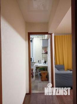 2-к квартира, вторичка, 42м2, 1/5 этаж