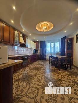 3-к квартира, вторичка, 140м2, 14/25 этаж