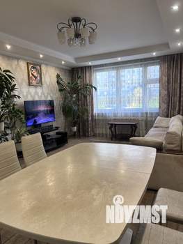 3-к квартира, вторичка, 90м2, 2/25 этаж
