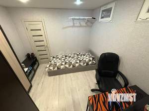 2-к квартира, вторичка, 44м2, 1/4 этаж