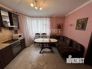 2-к квартира, вторичка, 91м2, 8/25 этаж