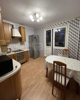 1-к квартира, вторичка, 42м2, 13/25 этаж