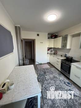 2-к квартира, вторичка, 63м2, 2/25 этаж