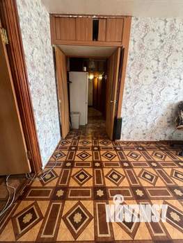 3-к квартира, вторичка, 54м2, 6/9 этаж