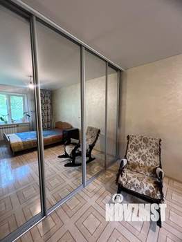 2-к квартира, вторичка, 42м2, 1/9 этаж
