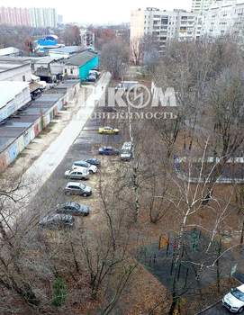 4-к квартира, вторичка, 73м2, 8/9 этаж