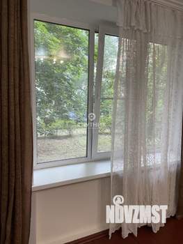 2-к квартира, вторичка, 42м2, 1/5 этаж