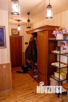 3-к квартира, вторичка, 110м2, 1/17 этаж