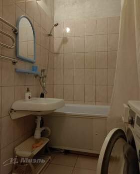 2-к квартира, вторичка, 57м2, 9/25 этаж