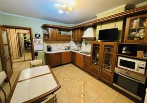 3-к квартира, вторичка, 79м2, 9/14 этаж