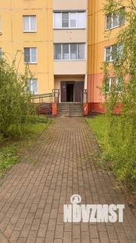 3-к квартира, вторичка, 98м2, 1/17 этаж