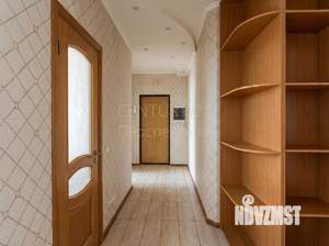 1-к квартира, вторичка, 63м2, 7/17 этаж