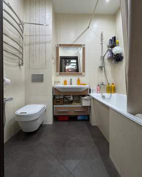 4-к квартира, вторичка, 84м2, 14/17 этаж