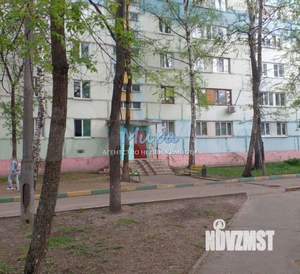 2-к квартира, вторичка, 42м2, 1/9 этаж
