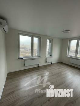 3-к квартира, вторичка, 68м2, 8/25 этаж