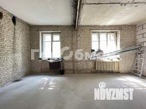 2-к квартира, вторичка, 65м2, 1/5 этаж