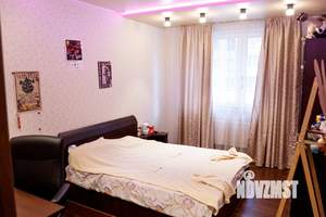 3-к квартира, вторичка, 110м2, 1/17 этаж