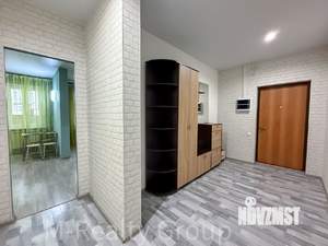 2-к квартира, вторичка, 61м2, 9/17 этаж