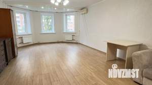3-к квартира, вторичка, 116м2, 4/17 этаж