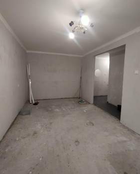 2-к квартира, вторичка, 46м2, 1/5 этаж