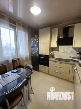 2-к квартира, вторичка, 57м2, 3/25 этаж