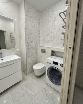 2-к квартира, вторичка, 67м2, 13/17 этаж