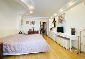 3-к квартира, вторичка, 140м2, 14/23 этаж
