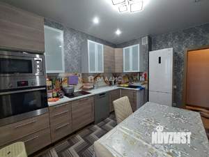 3-к квартира, вторичка, 72м2, 7/18 этаж