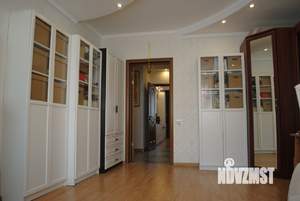 3-к квартира, вторичка, 140м2, 14/23 этаж