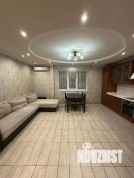 2-к квартира, вторичка, 63м2, 7/17 этаж