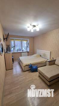 3-к квартира, вторичка, 56м2, 1/9 этаж