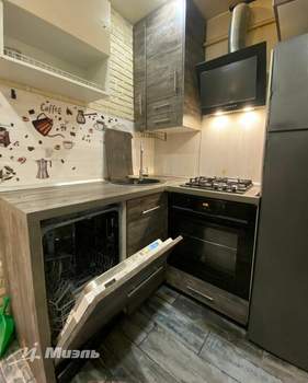 2-к квартира, вторичка, 44м2, 1/5 этаж